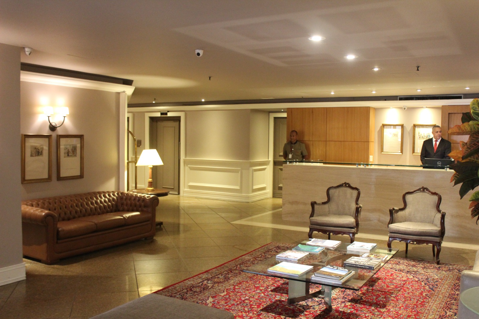 Apartamento 706 / Diária R$ 1.942,68 ou 1.793,00 no Pix/Ted com 0% de taxa. - Imagem 4