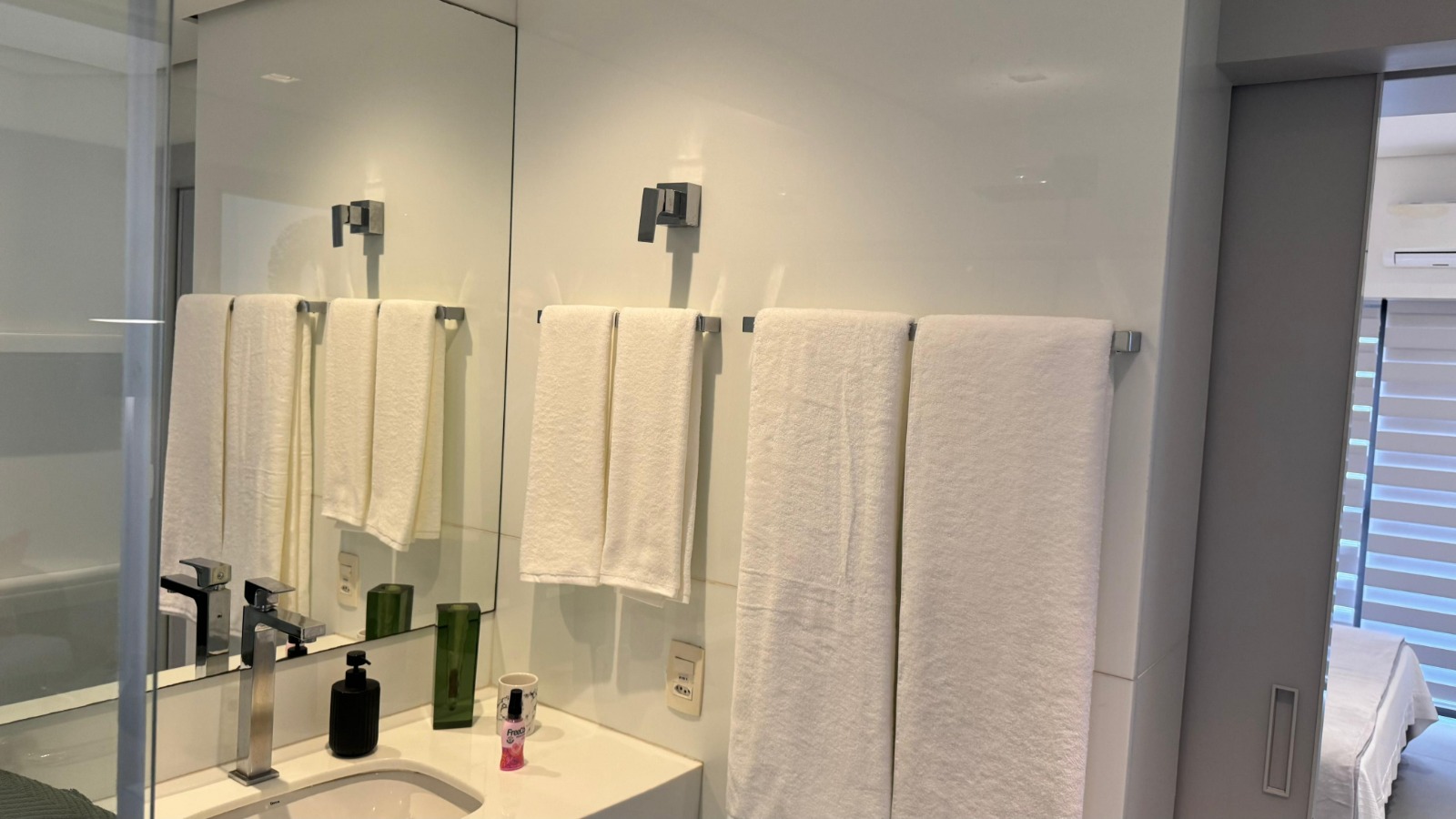 Apartamento 706 / Diária R$ 1.942,68 ou 1.793,00 no Pix/Ted com 0% de taxa. - Imagem 18